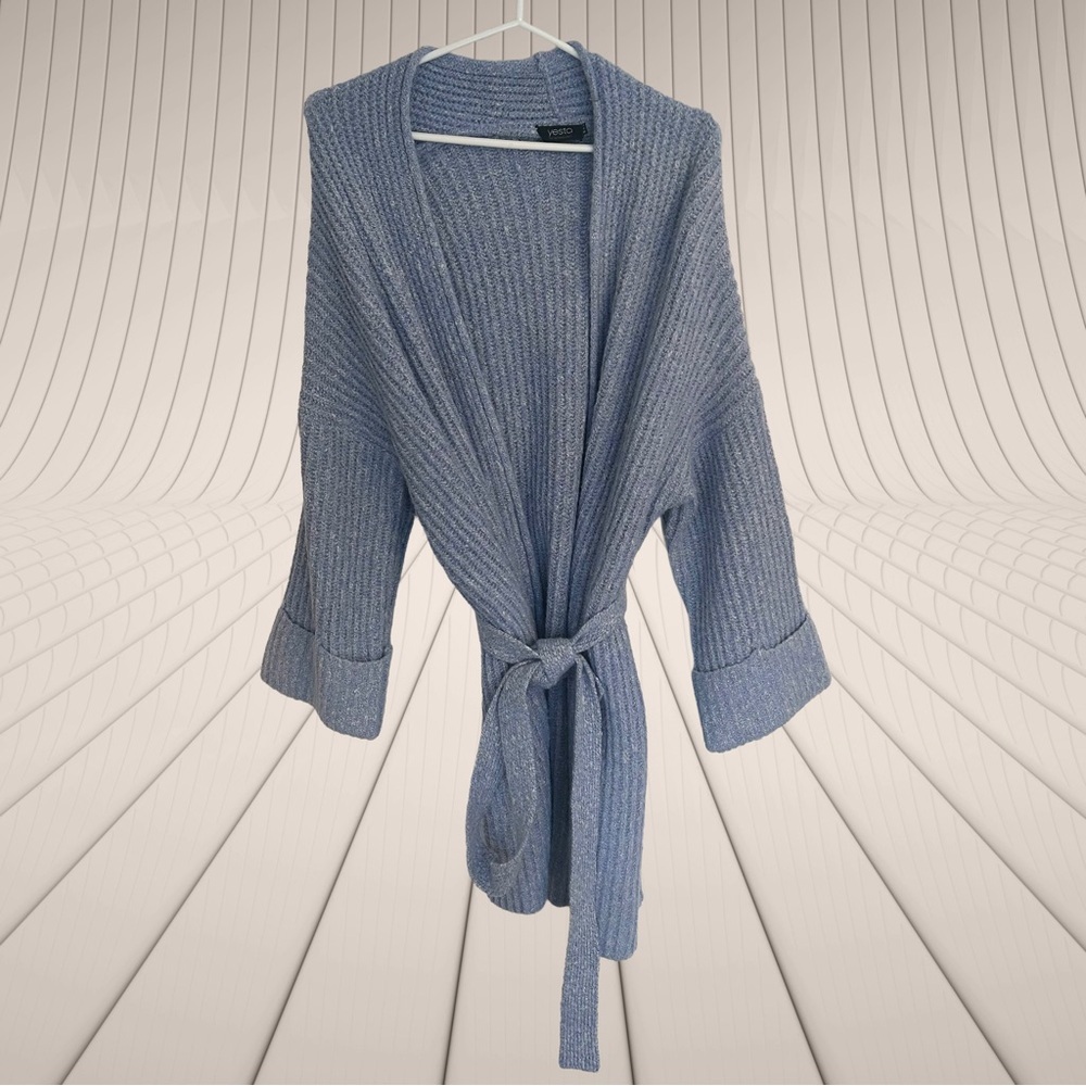 Yesta Blue Women's Belted Cardigan Sweater. Size 14W